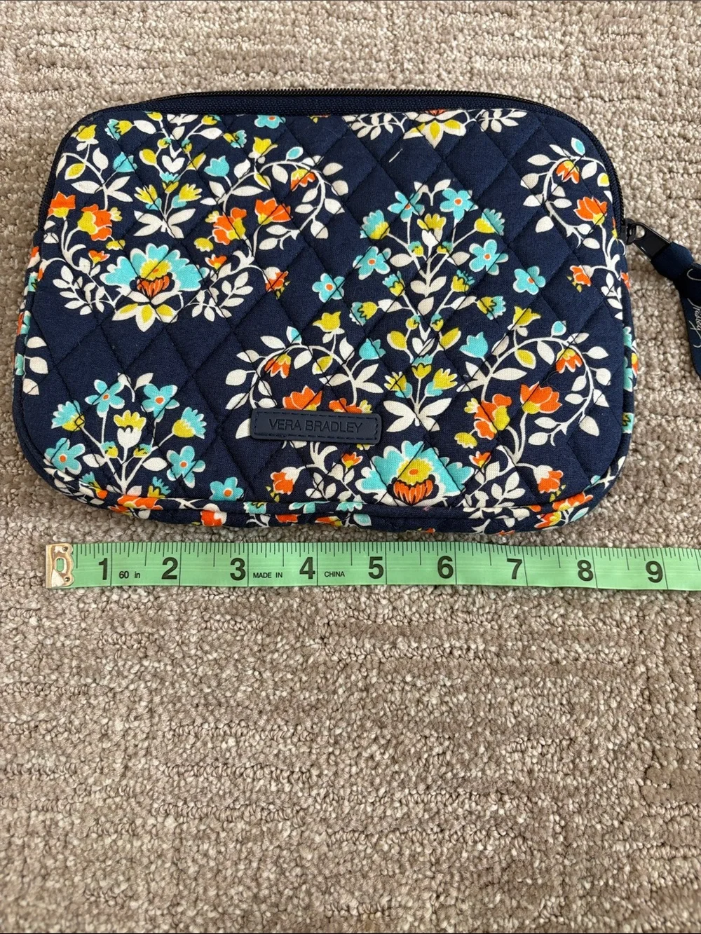 Vera Bradley compact quilted